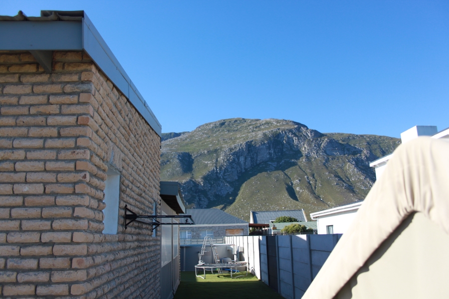 4 Bedroom Property for Sale in Bettys Bay Western Cape